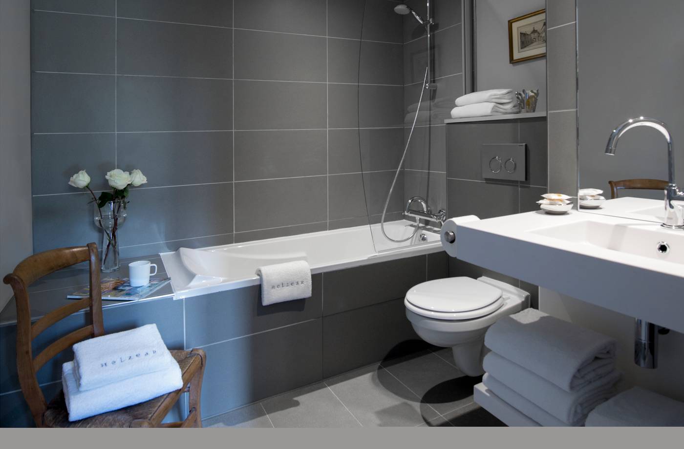 Suites-and-Hotel-Helzear-Champs-Elysees-Room-23