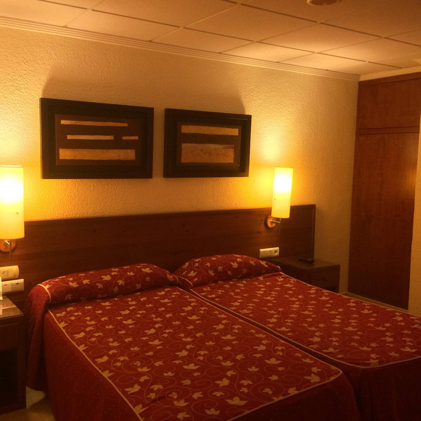 Masa-International-Room-35