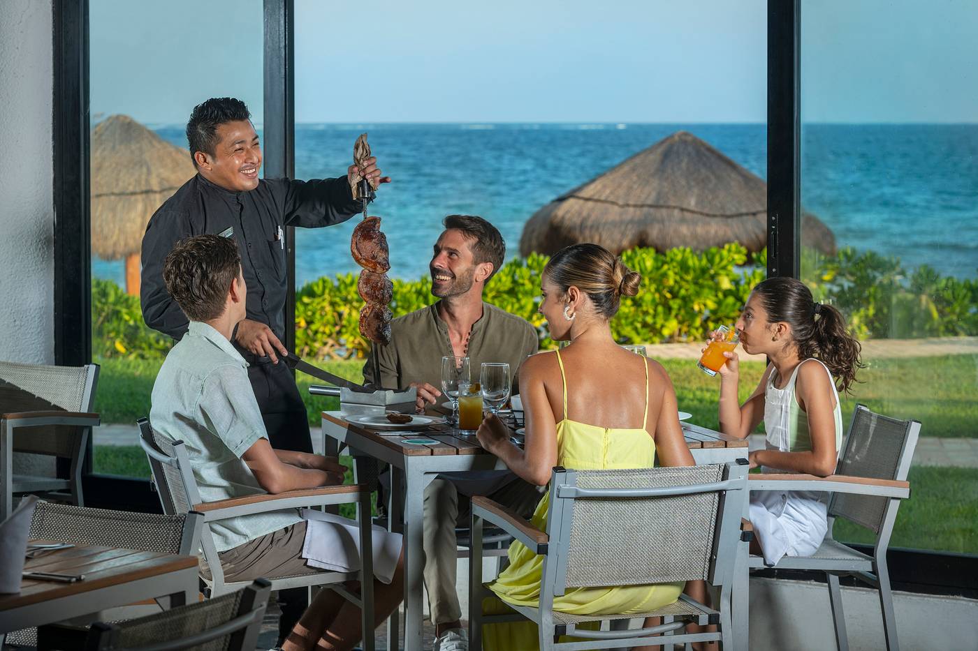 H10-Ocean-Coral---Turquesa-Restaurant-95