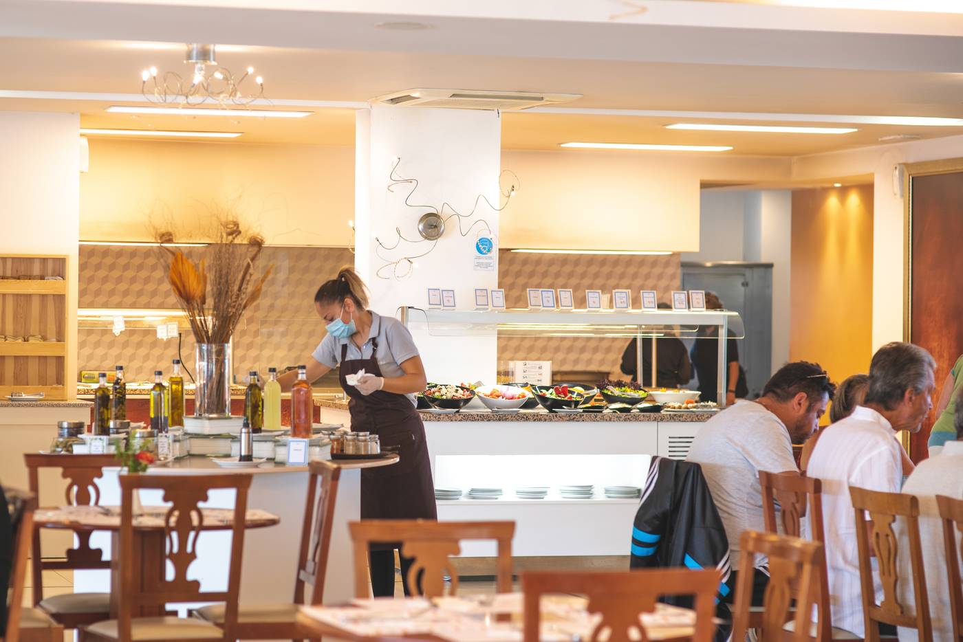 Chrispy-World-Restaurant-47