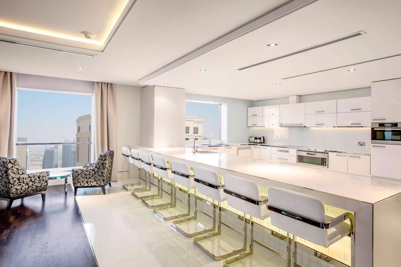 Hilton-Dubai-The-Walk-Room-61