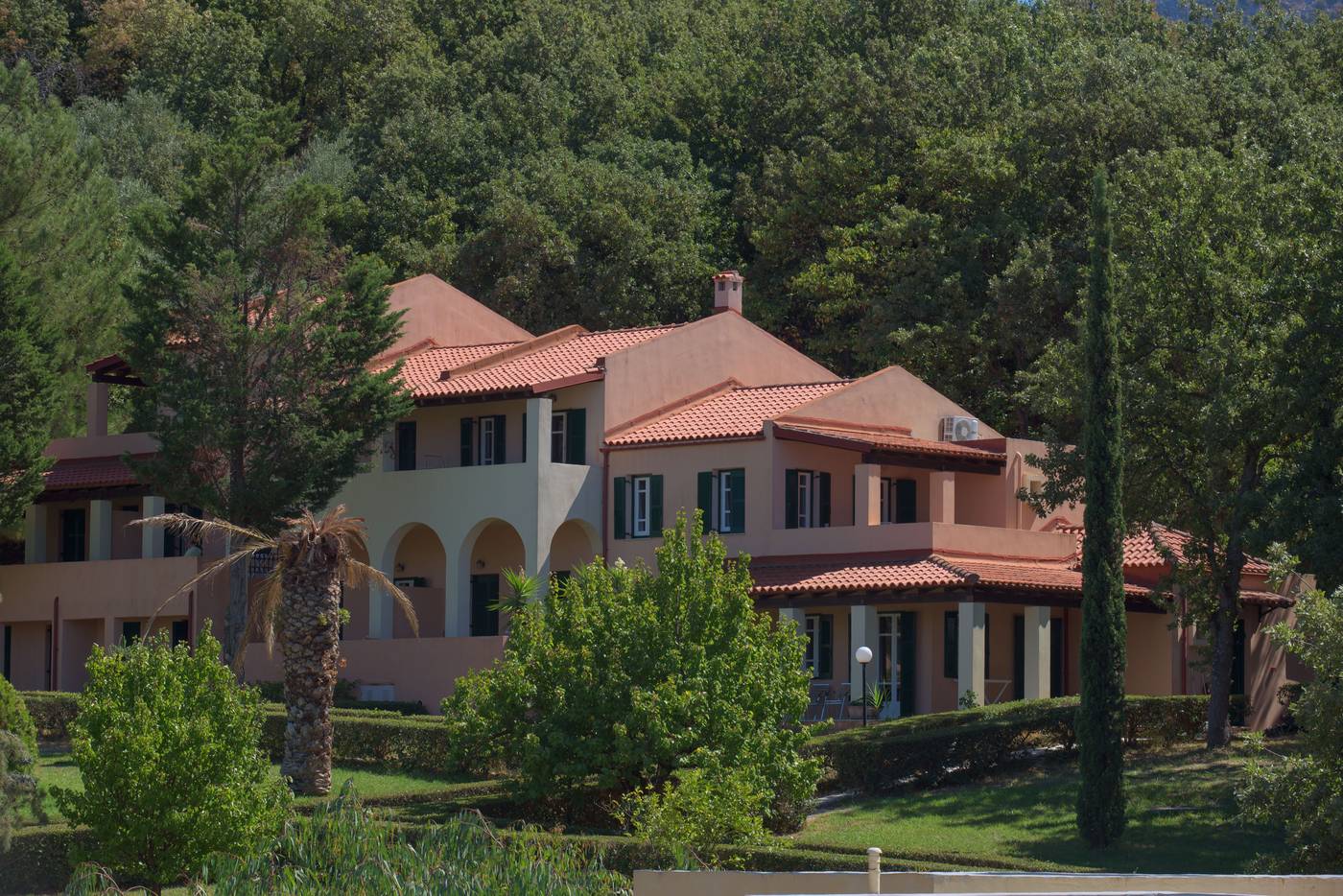 Century-Resort-Apartments-General-view-19