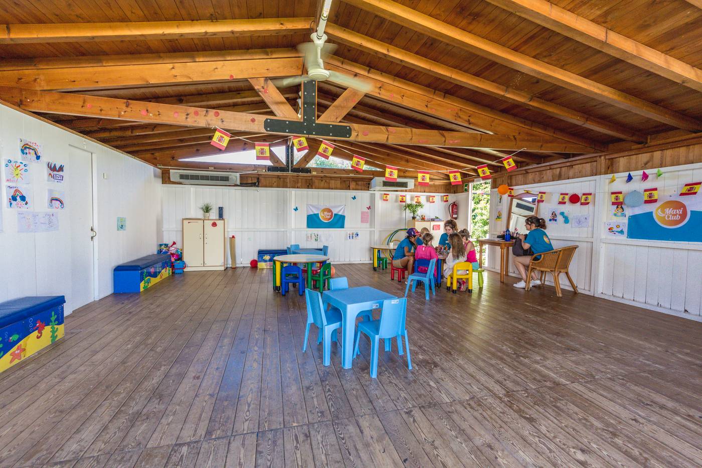 Vacances-Menorca-Resort-Sports-and-Entertainment-61