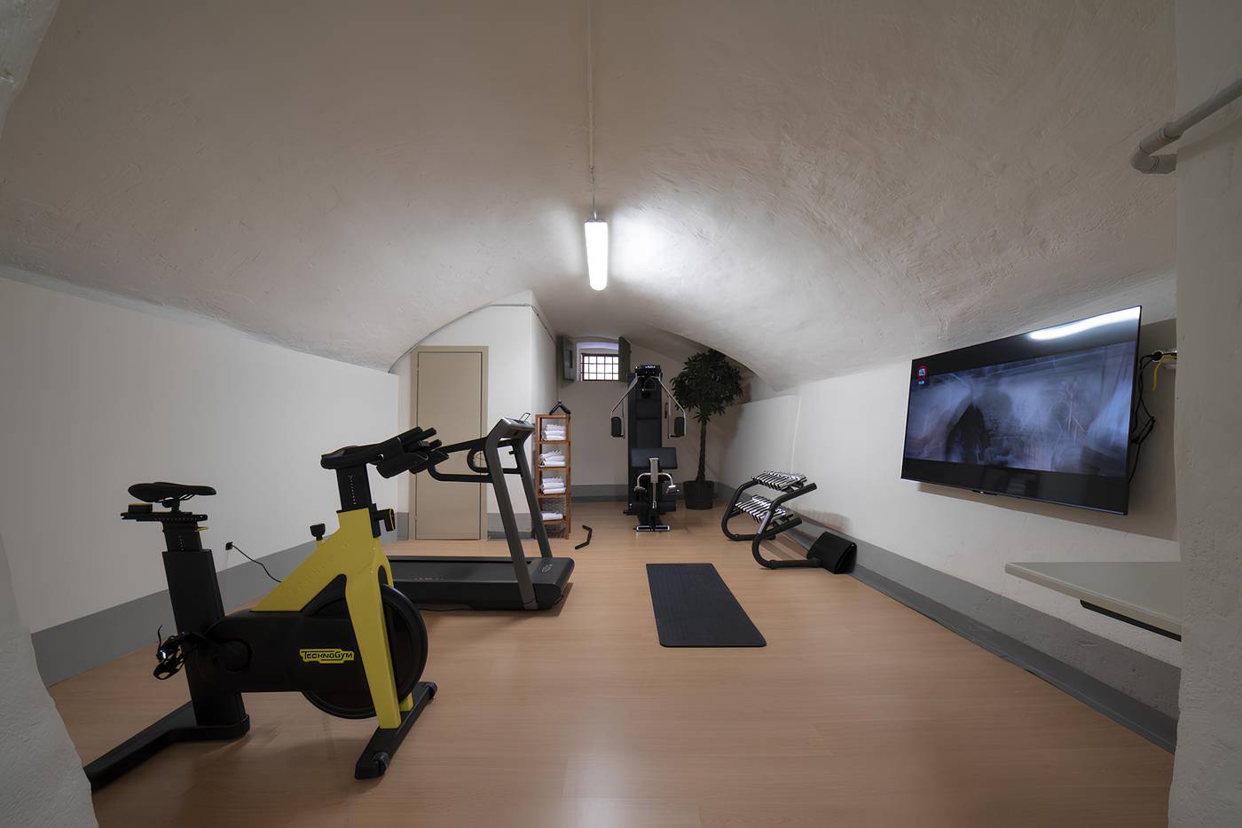 Palazzo-San-Niccolo-Sports-and-Entertainment-83