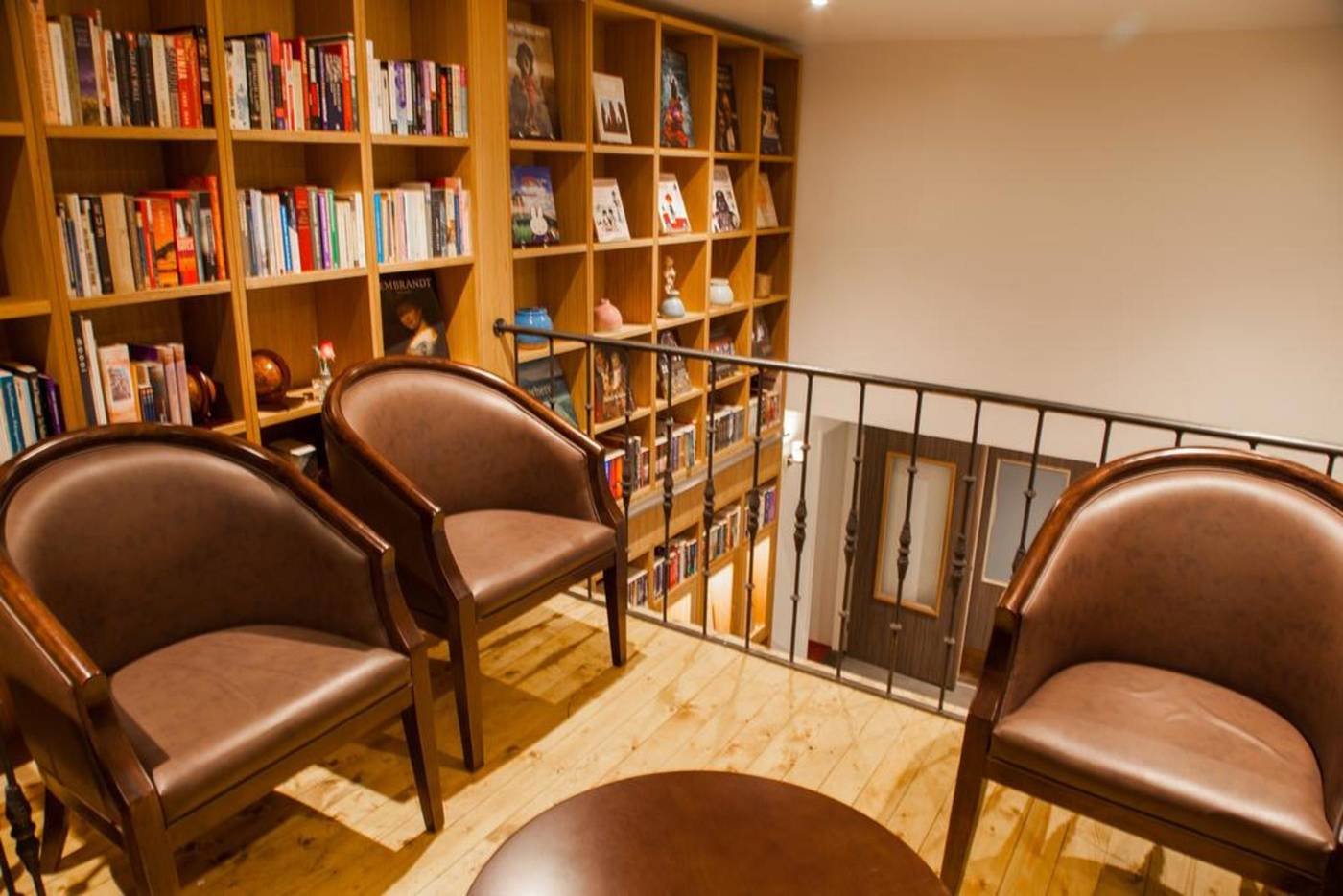 Hotel-Library-Amsterdam-Lobby-16