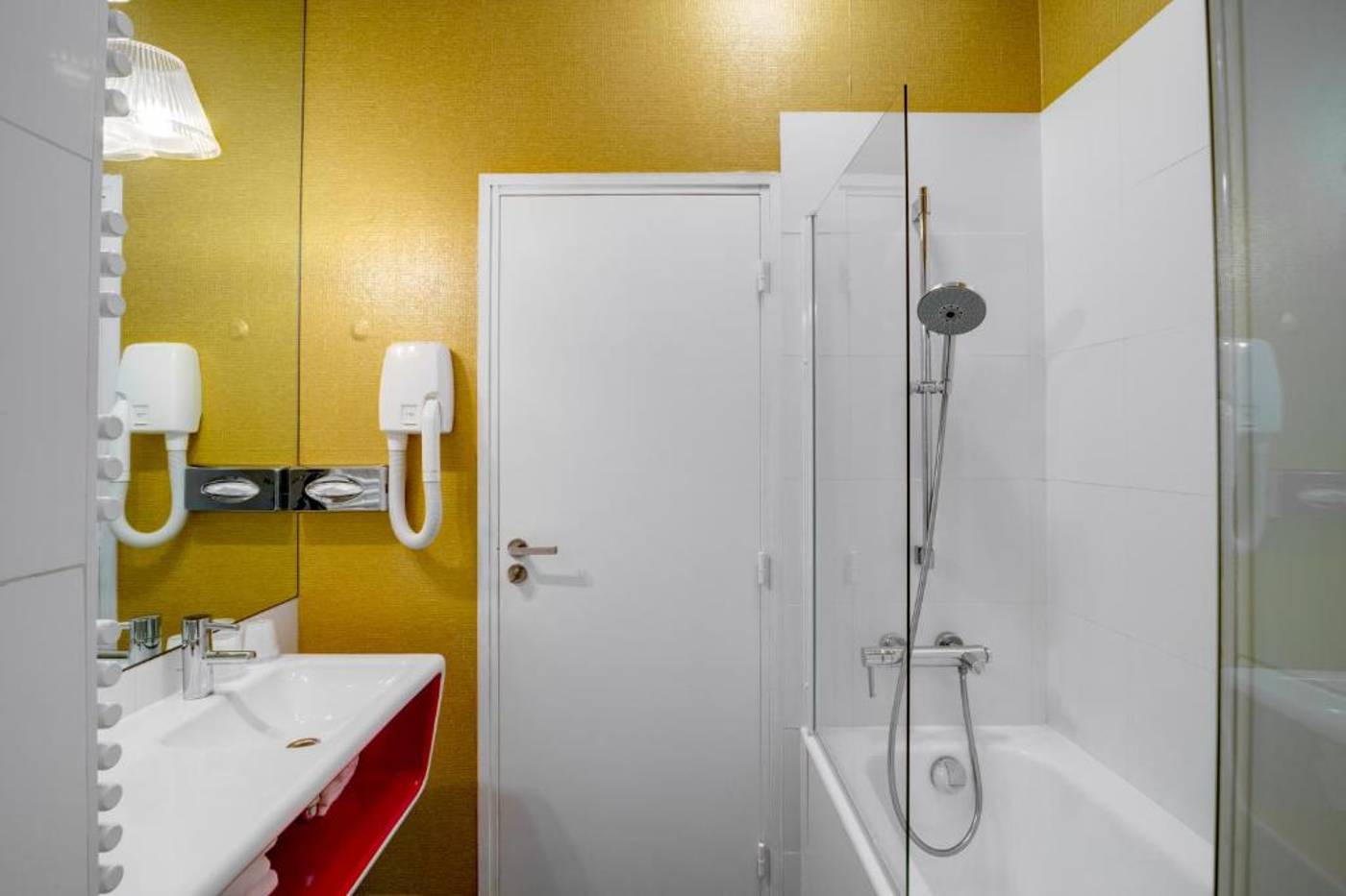 Joyce-Astotel-Room-15