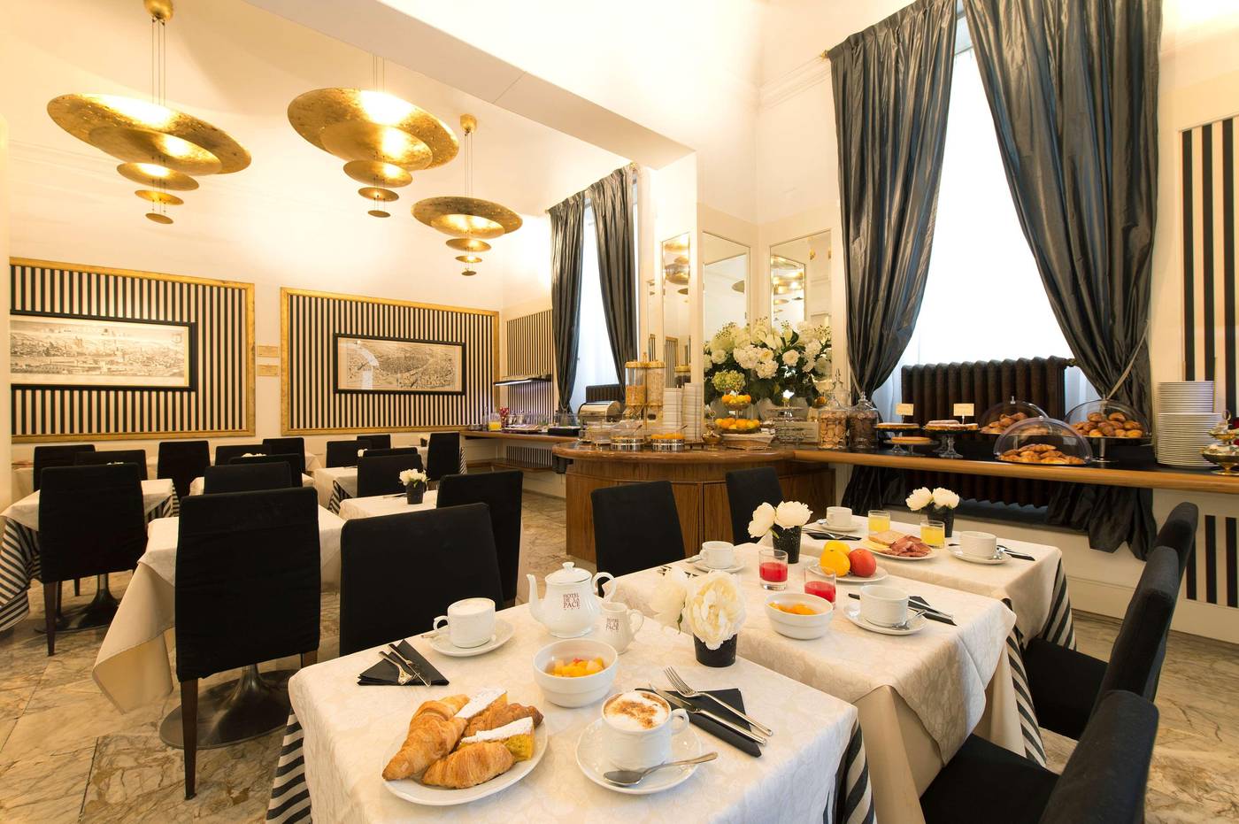 De-La-Pace--Sure-Hotel-Collection-by-Best-Western-Restaurant-28