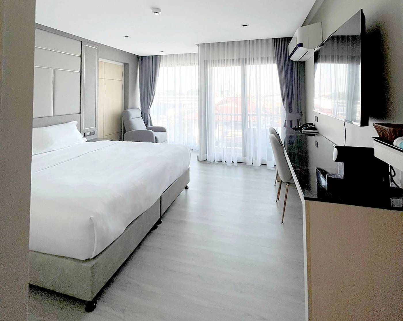 The-9-Residence-Hotel-Room-23