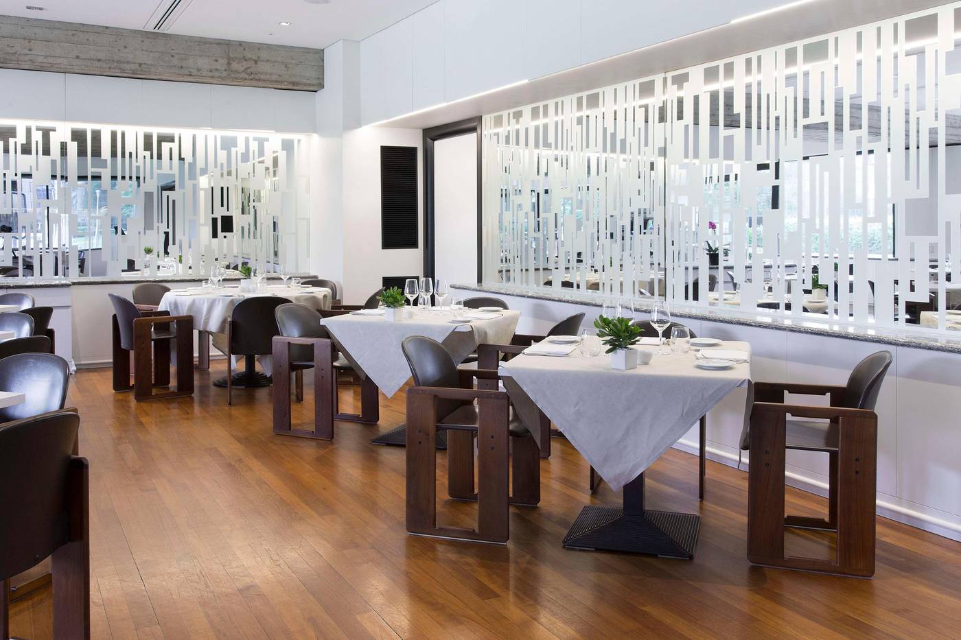 NH-Milano-Congress-Centre-Restaurant-48