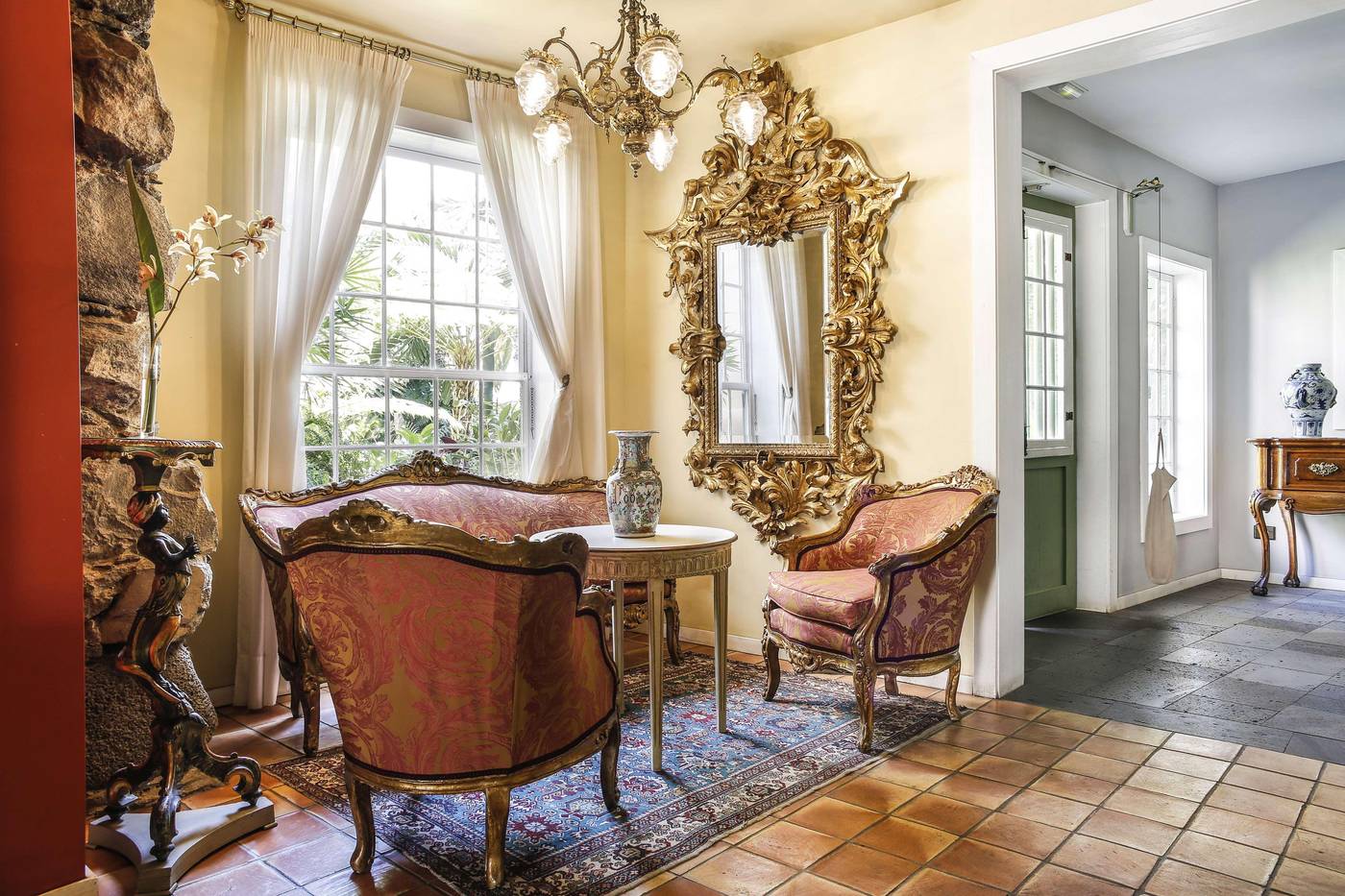 Hacienda-de-Abajo-Lobby-53