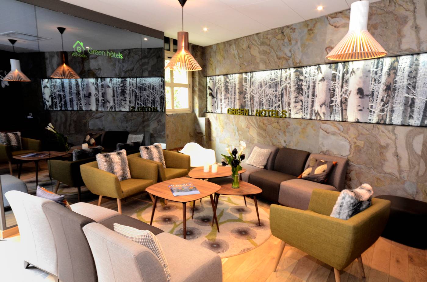 Green-Hotels-Confort-Paris-13-Bar-9