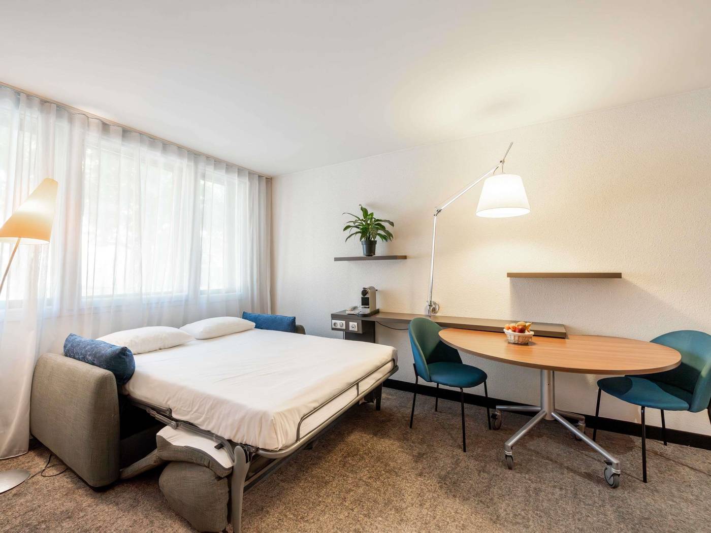 Novotel-Suites-Cannes-Centre-Room-27