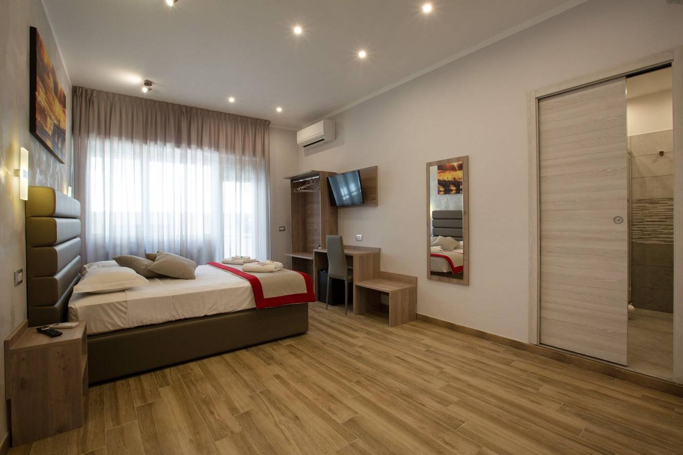 Vatican-City-Relais-Room-14