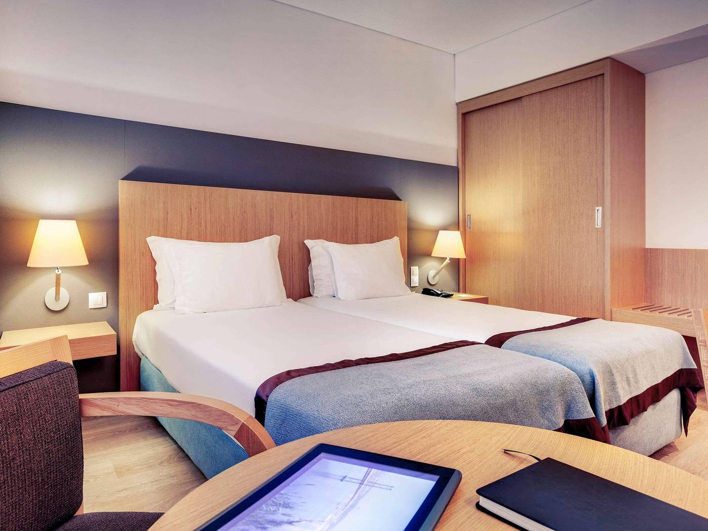 Mercure-Lisboa-Almada-Hotel-Room-18