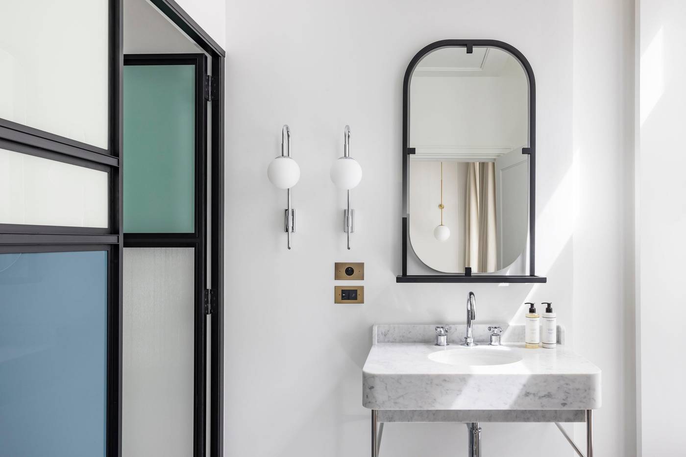 Kimpton-St-Honore-Paris-Room-28