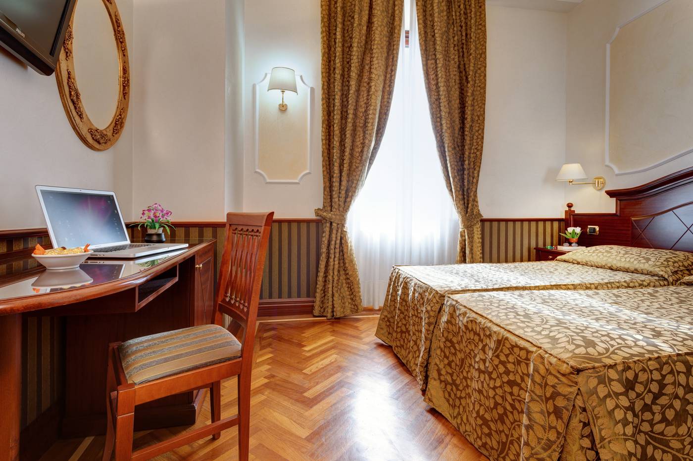 Best-Roma-Room-6