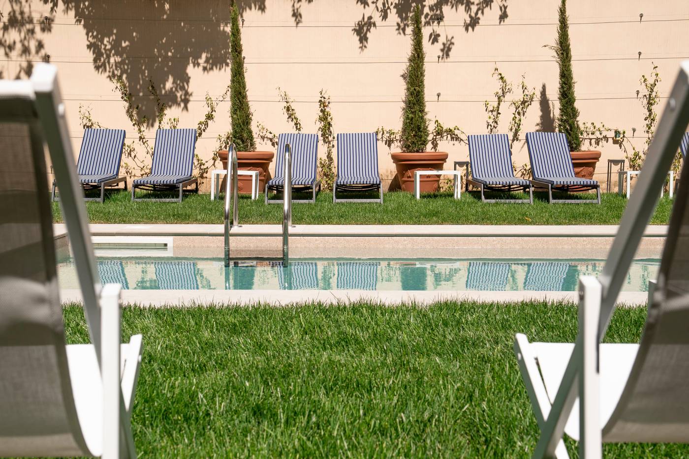 Hotel-Indigo-Florence-Pool-57