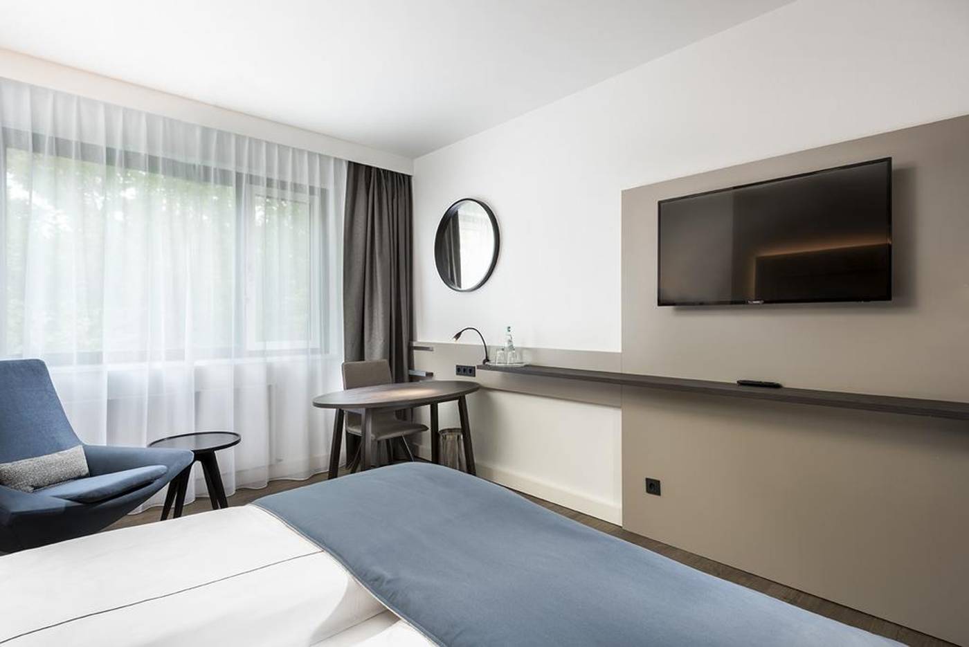 Holiday-Inn-Berlin---City-West-Room-24
