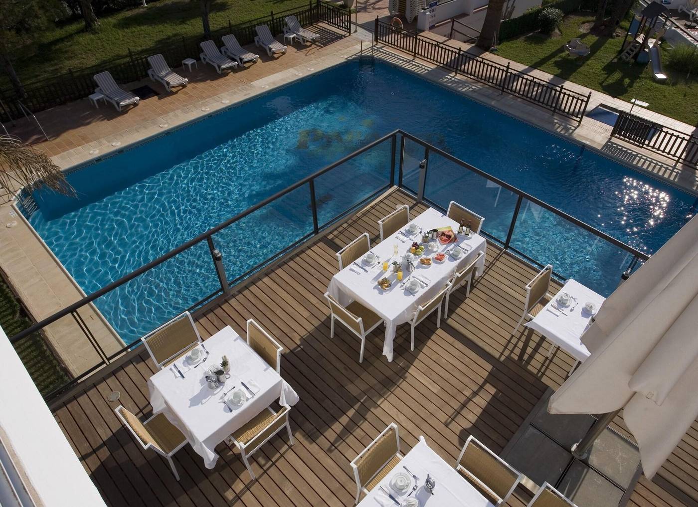 Parador-de-Mojacar-Pool-6