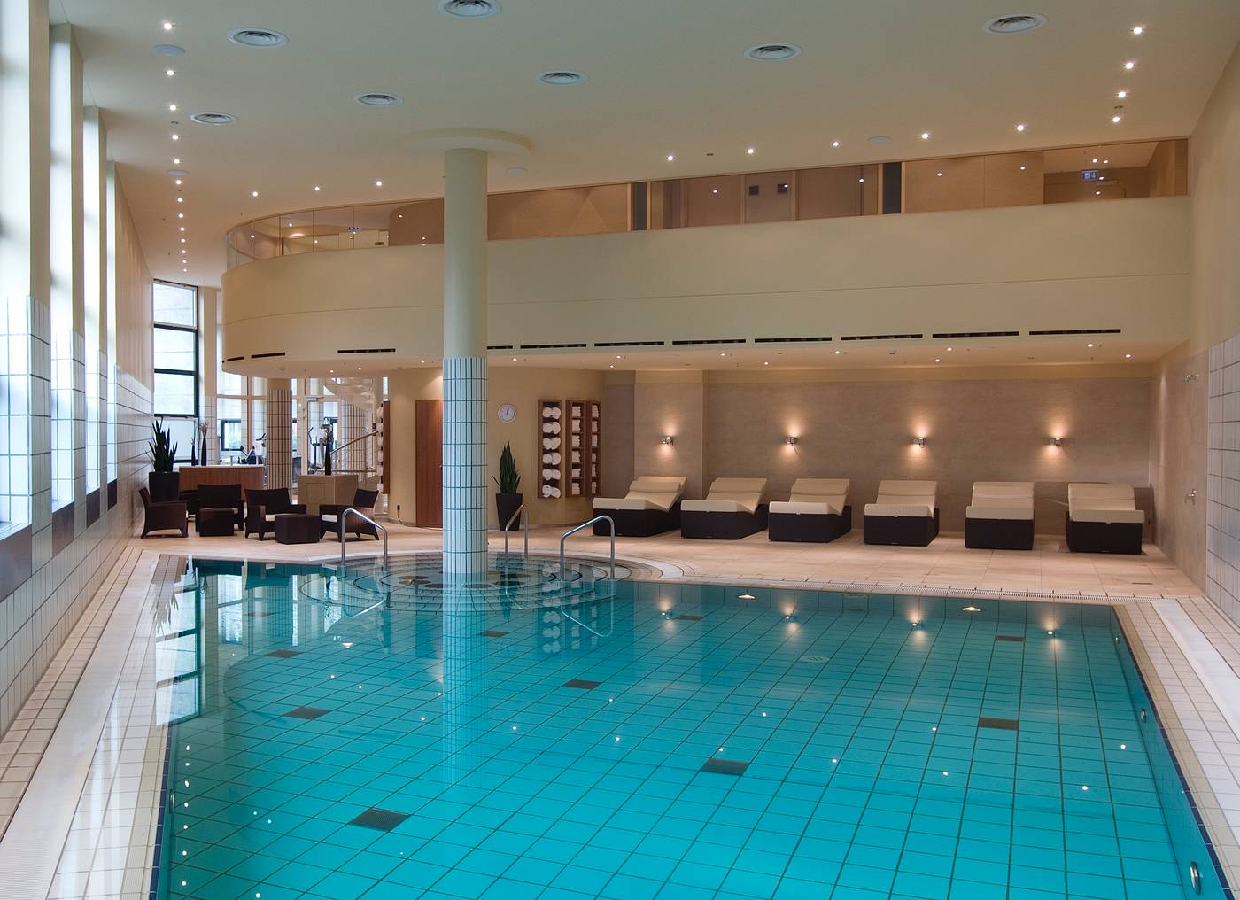 Sheraton-Berlin-Grand-Hotel-Esplanade-Pool-57