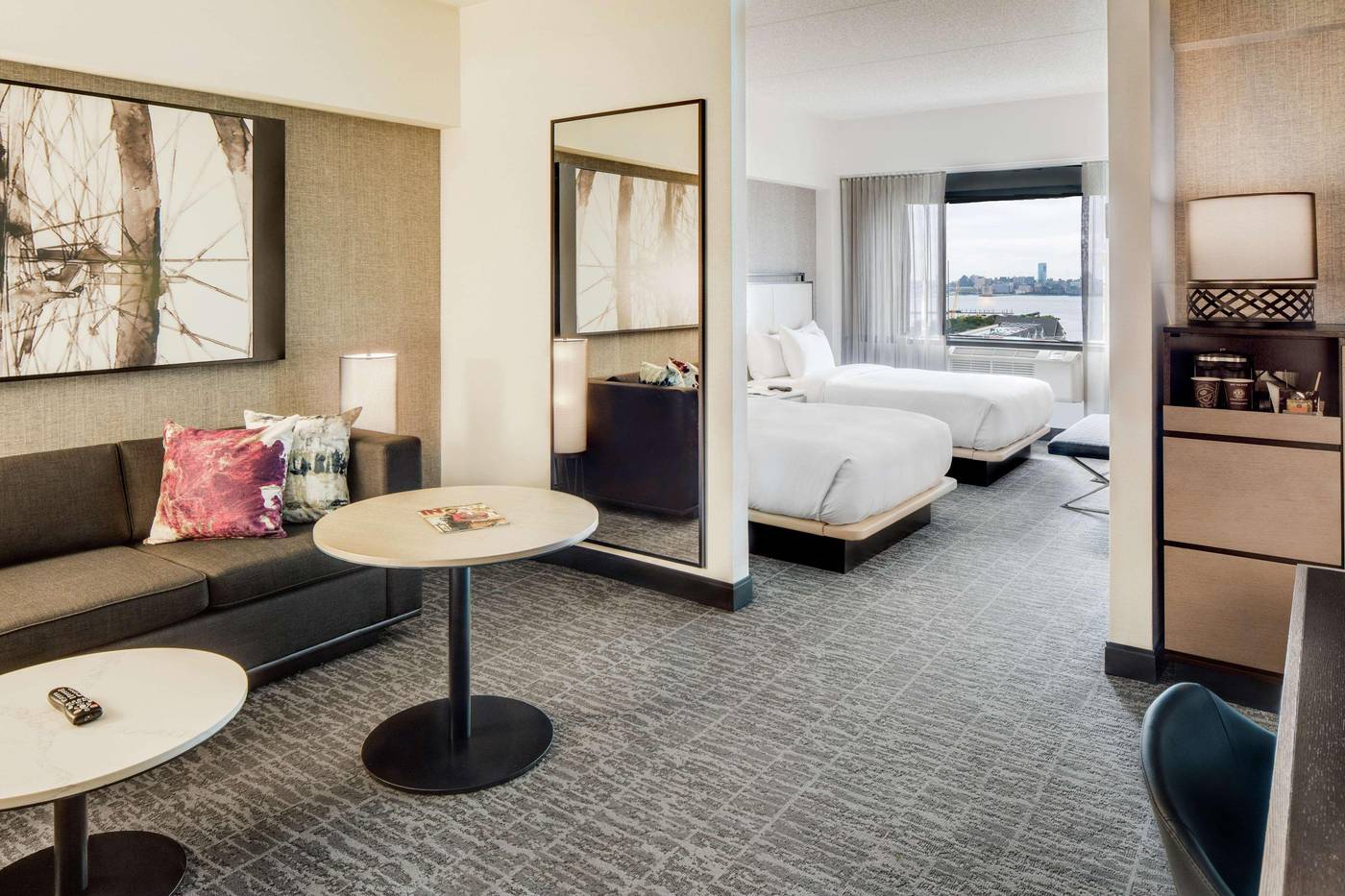Doubletree Hotel Jersey City - United States - JERSEY CITY - Room - 7