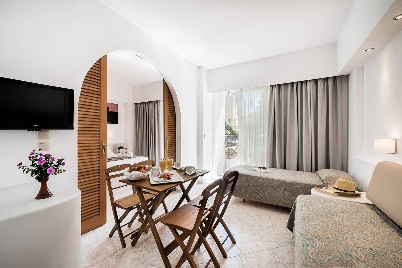 Hotel-Esperia-Room-30