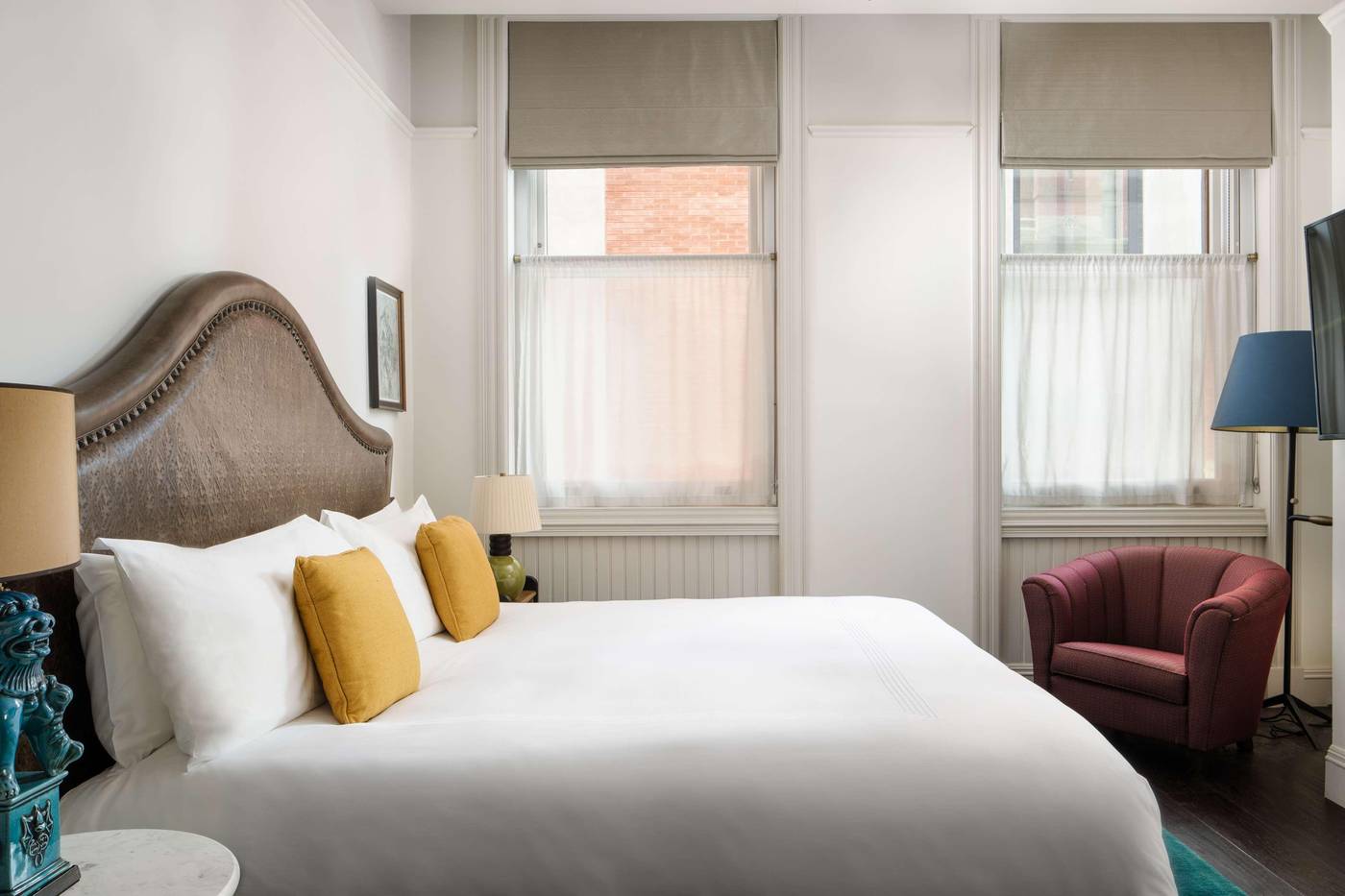 The-Beekman--A-Thompson-Hotel-Room-42