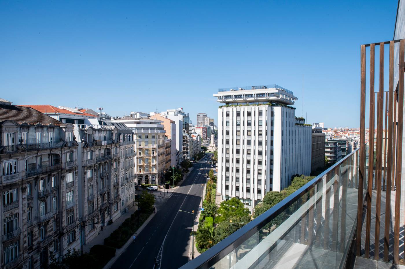 Mama-Shelter-Lisboa-Room-2