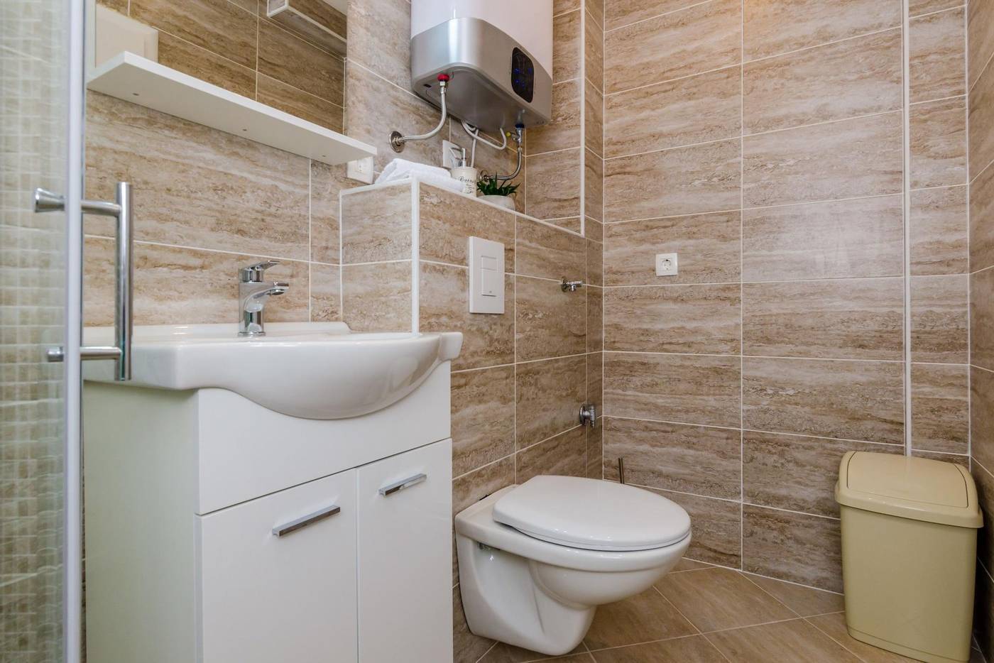 Guest-House-Nikolina-Room-50