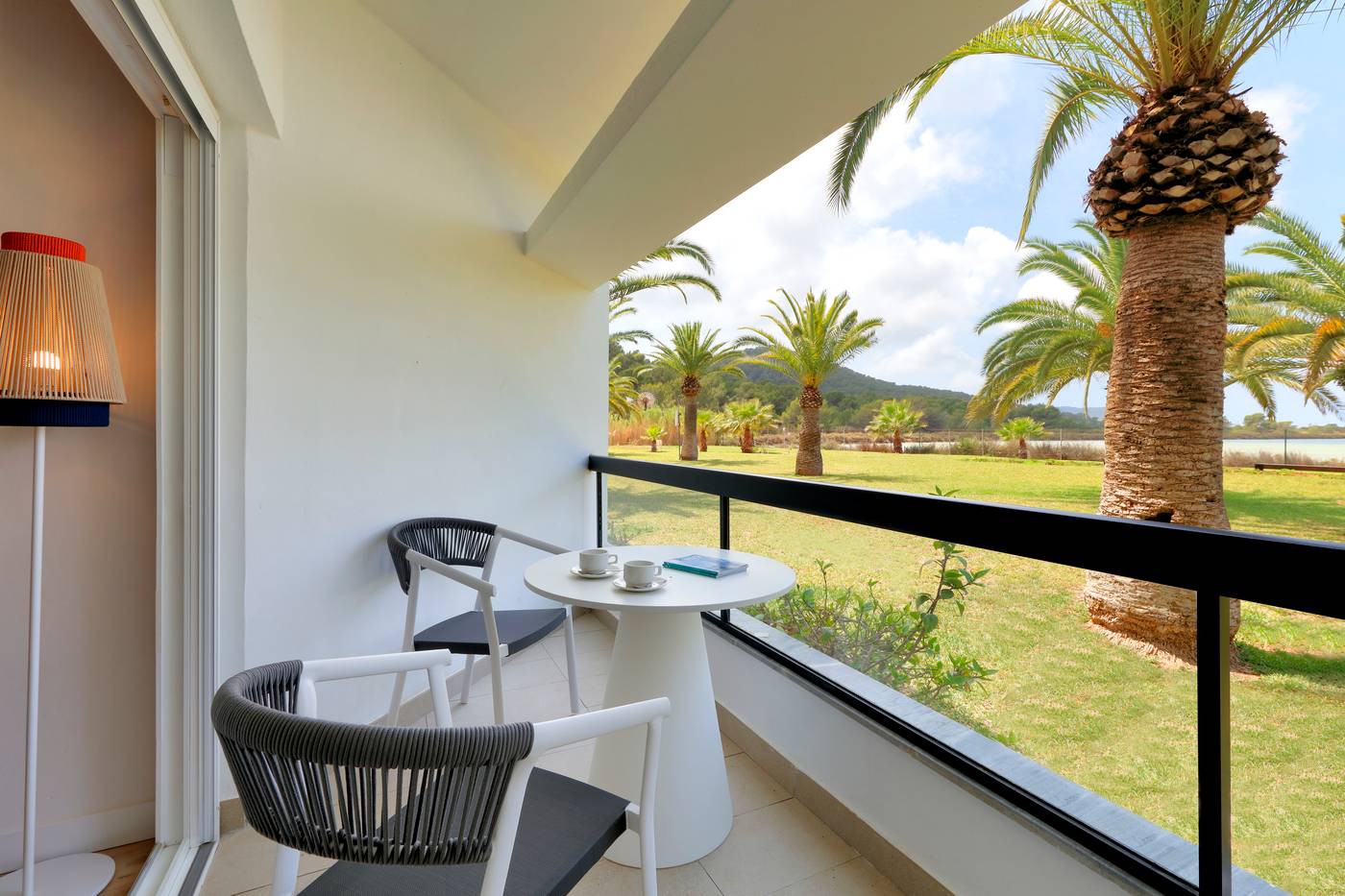 Grand-Palladium-Palace-Ibiza-Resort---Spa-Room-81