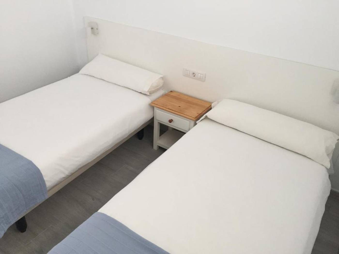 Neptuno-Suites---Adult-Only-Room-25