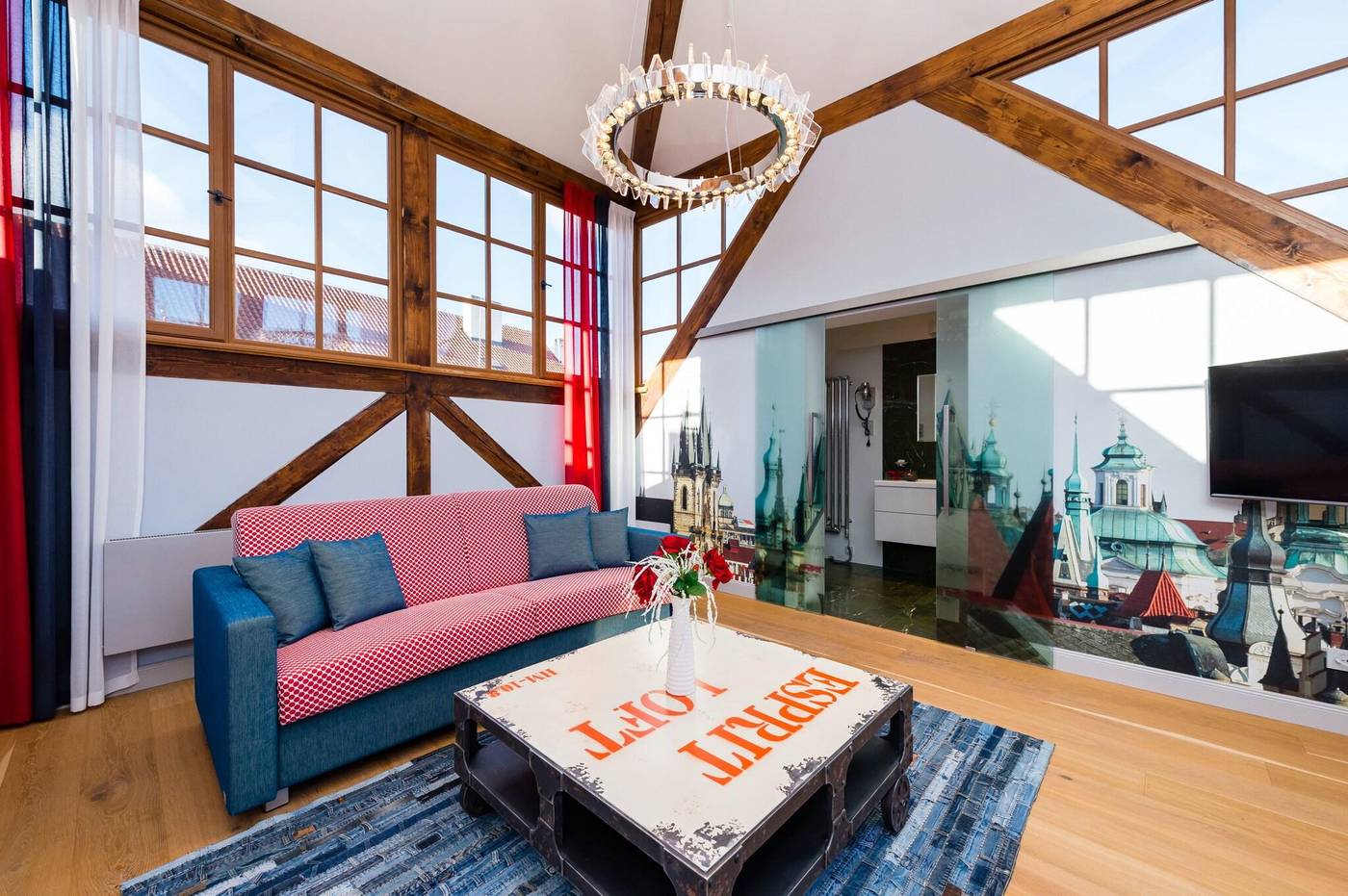 Old-Royal-Post-Hotel-Room-47