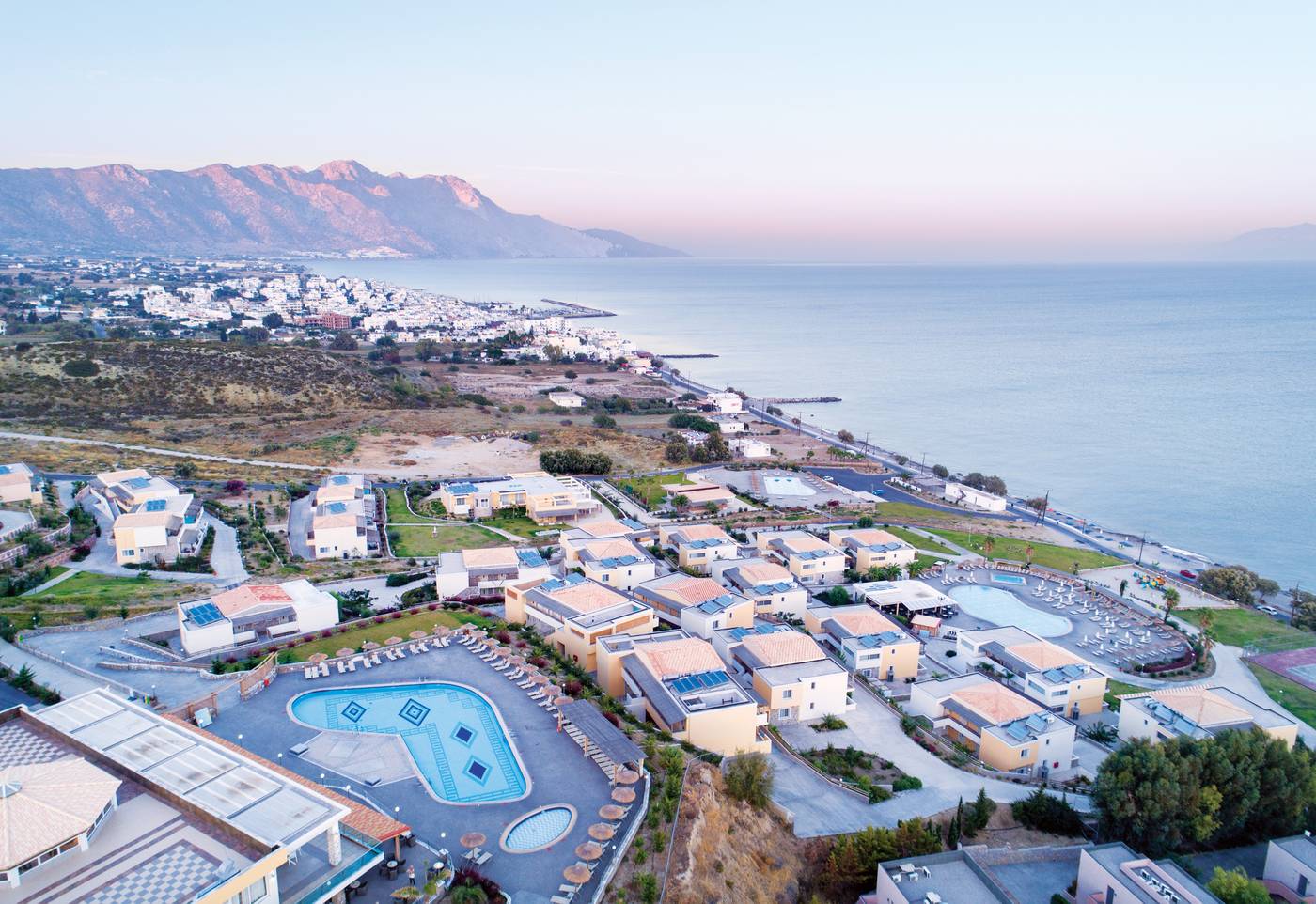 Grand-Blue-Beach-Hotel-General-view-74