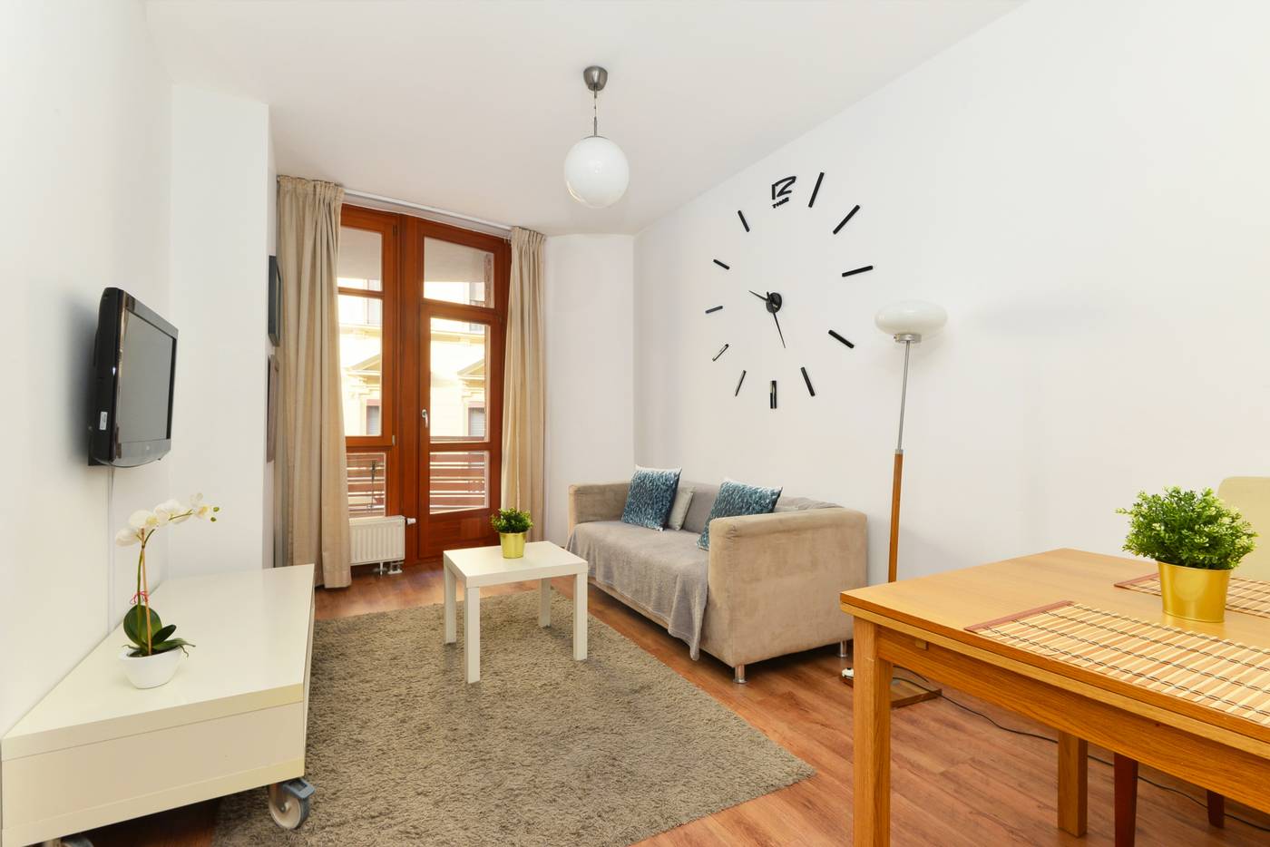 Lord-Residence-Room-12