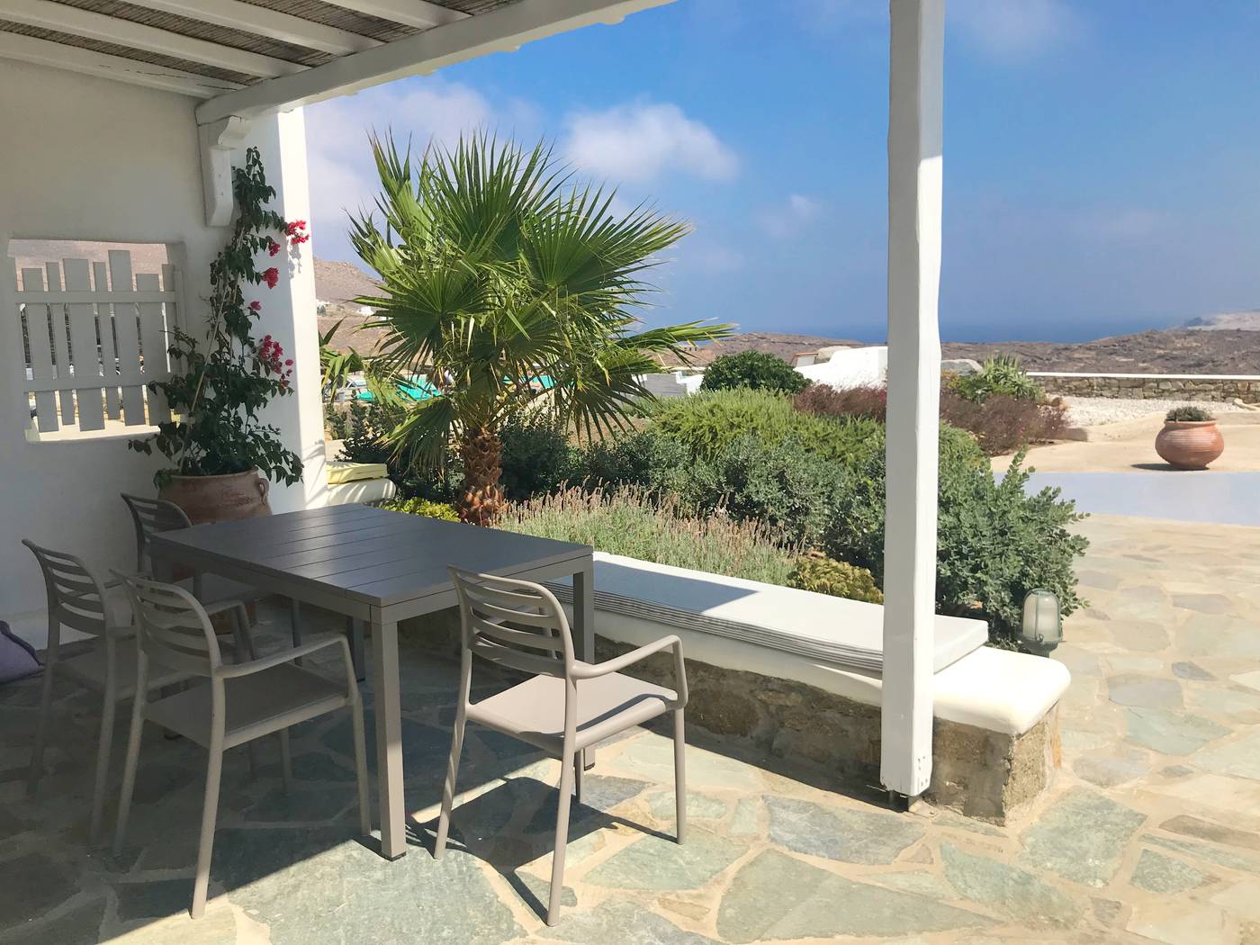 Yakinthos-Residence-Room-7