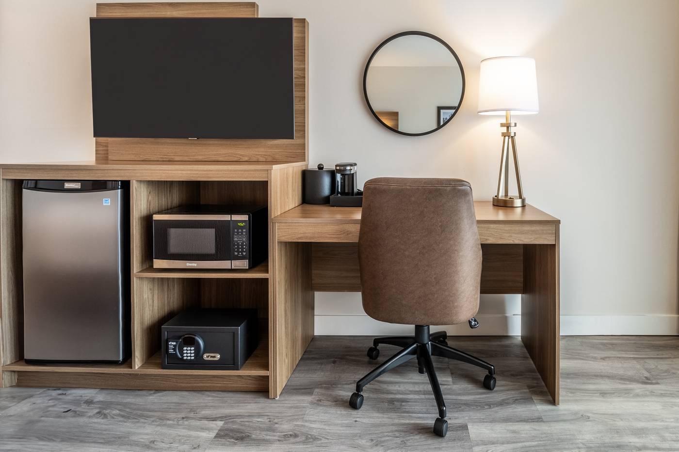 Atrium-Hotel-Vancouver-Room-7