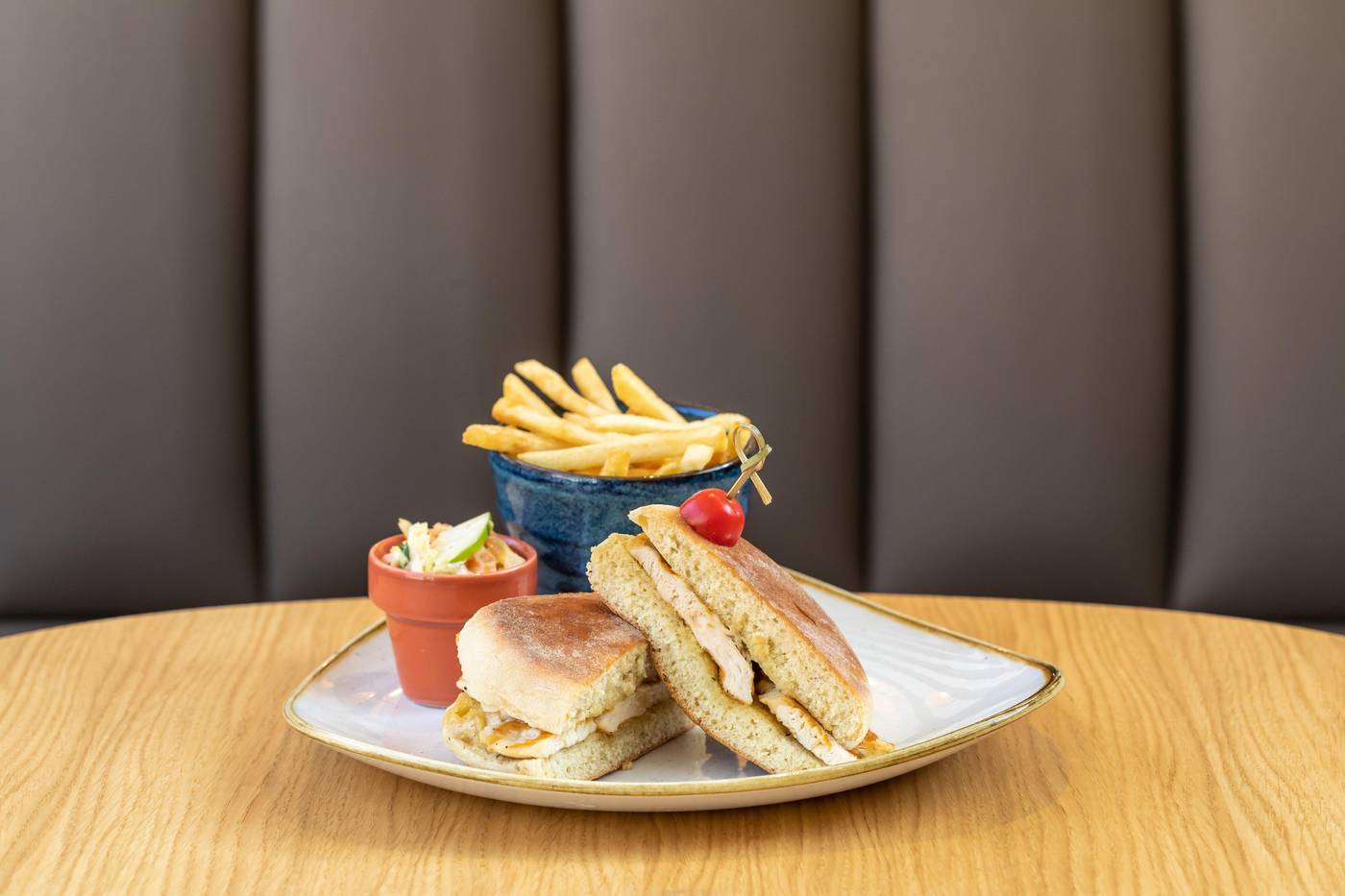 Holiday-Inn-Lisboa-Restaurant-69