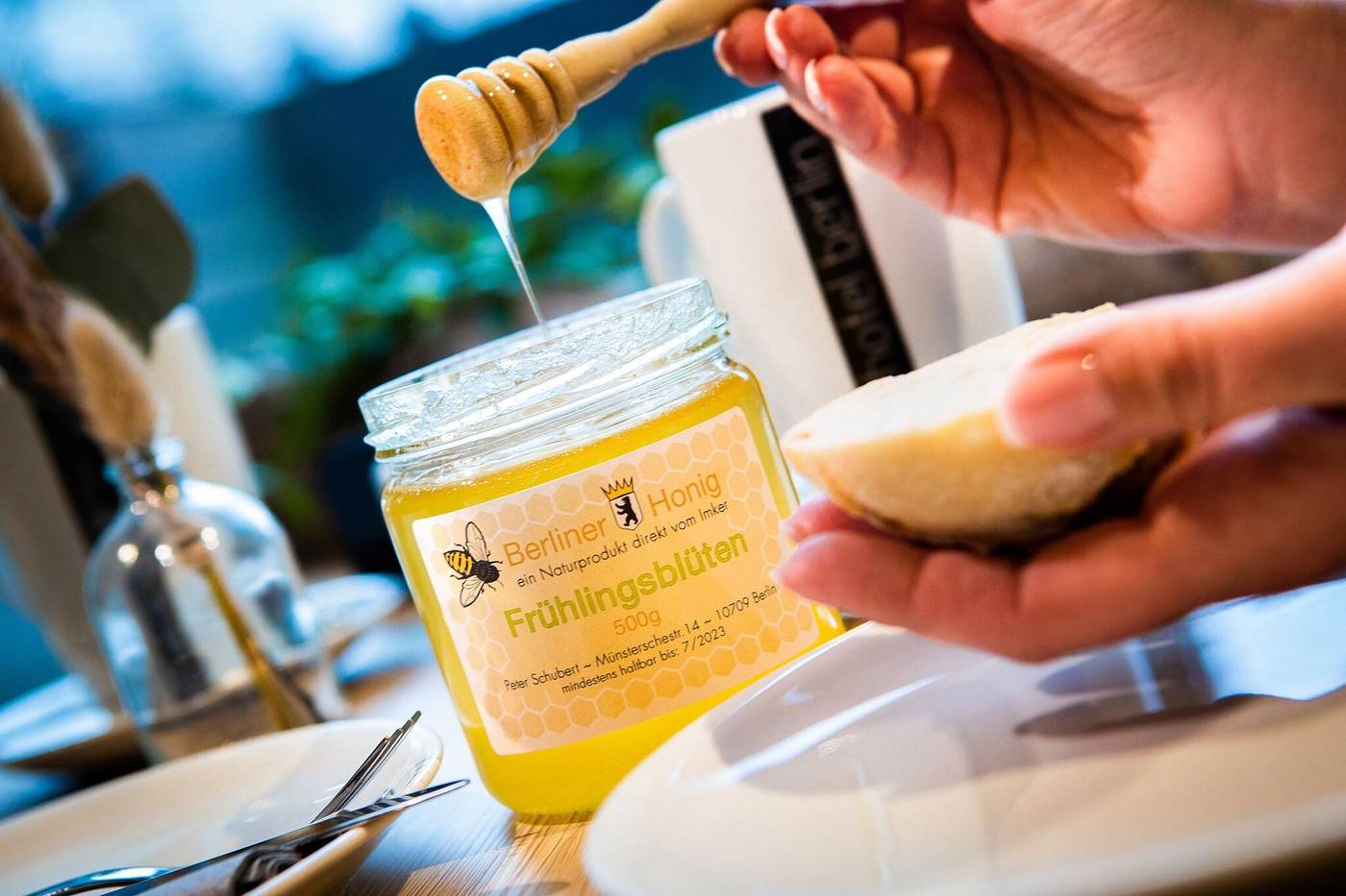 Lindemann-Hotel-Fjord-Restaurant-49