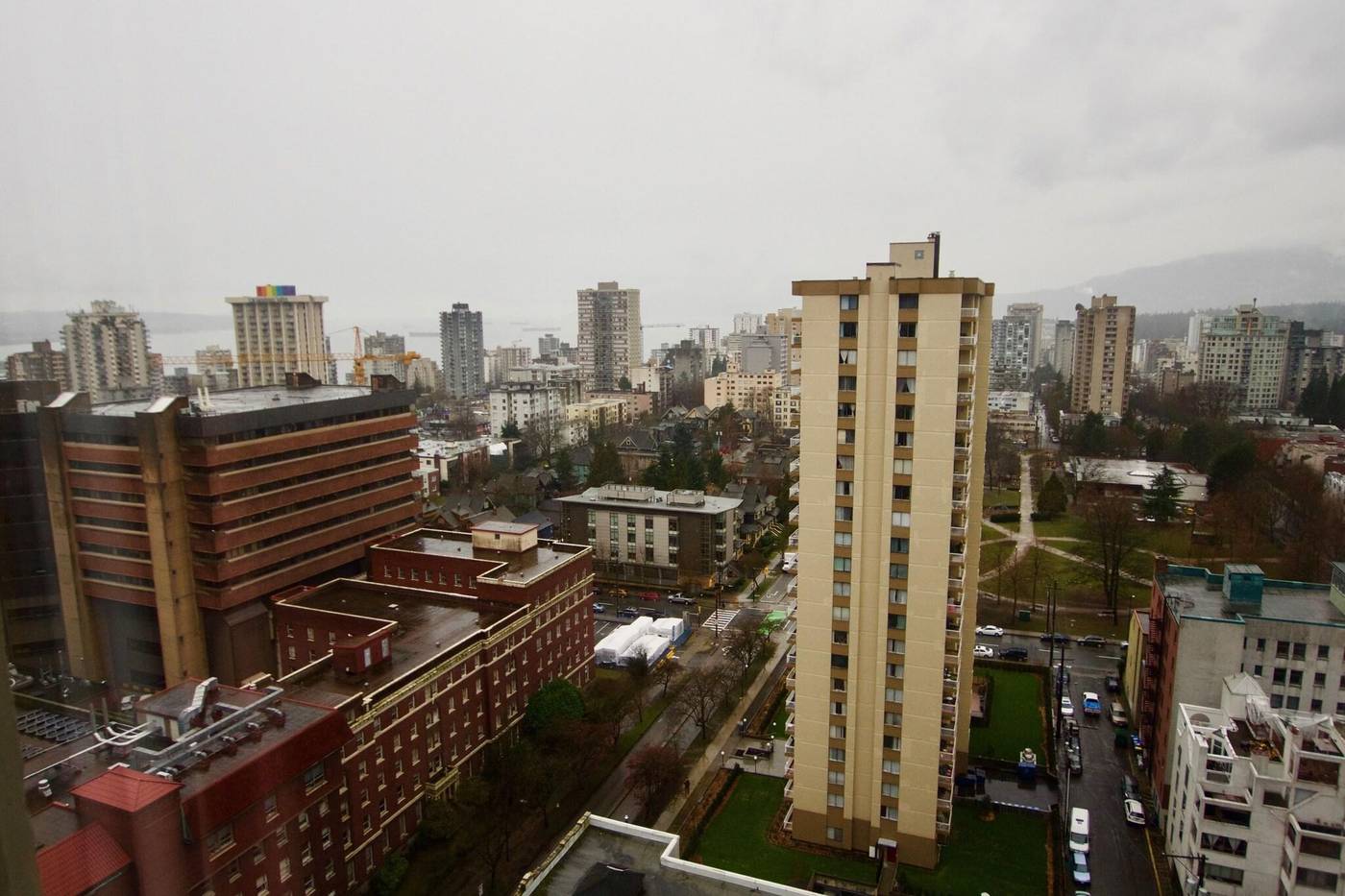 Century-Plaza-Hotel---Spa-Vancouver-Room-107