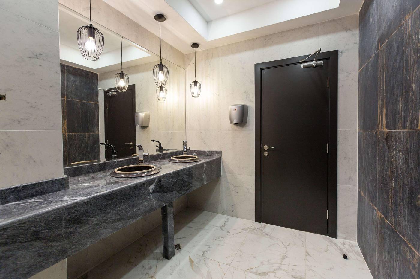 Best-Western-Plus-Premium-Inn-Room-27