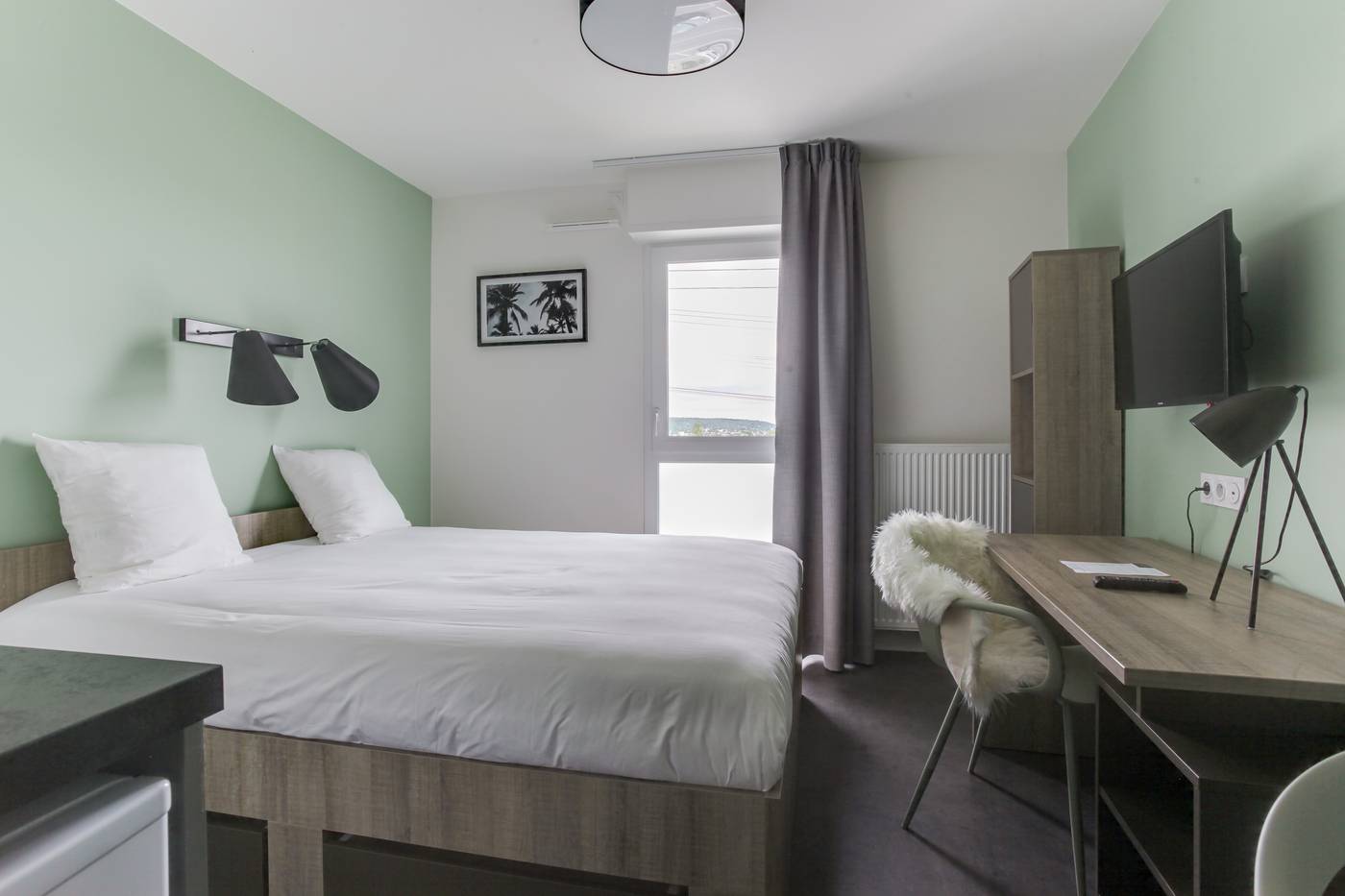 All-Suites-Massy-Palaiseau-Room-45