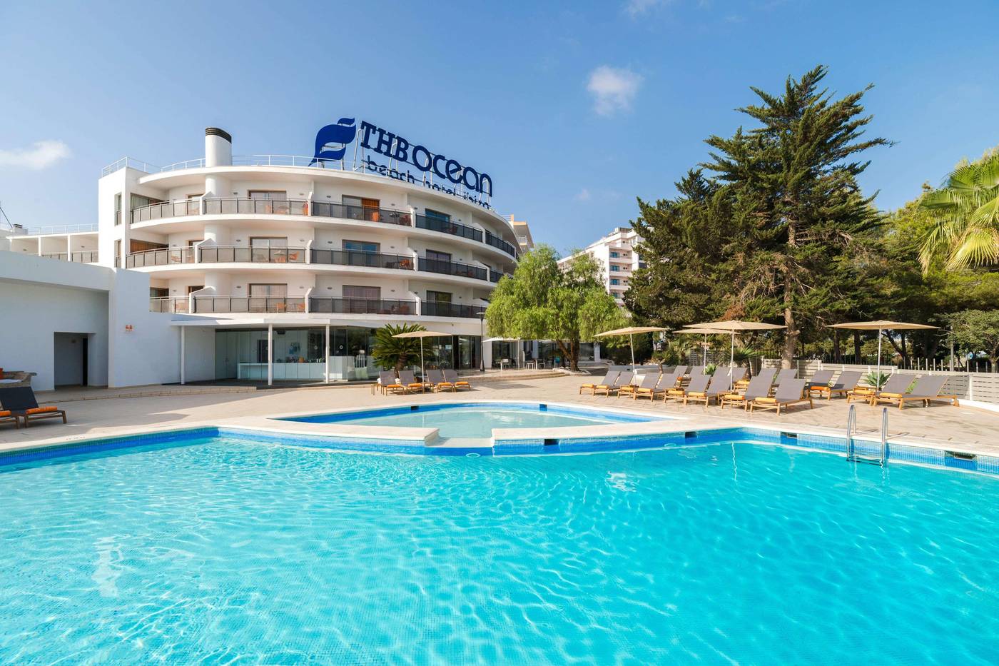 THB-Ocean-Beach-Pool-3
