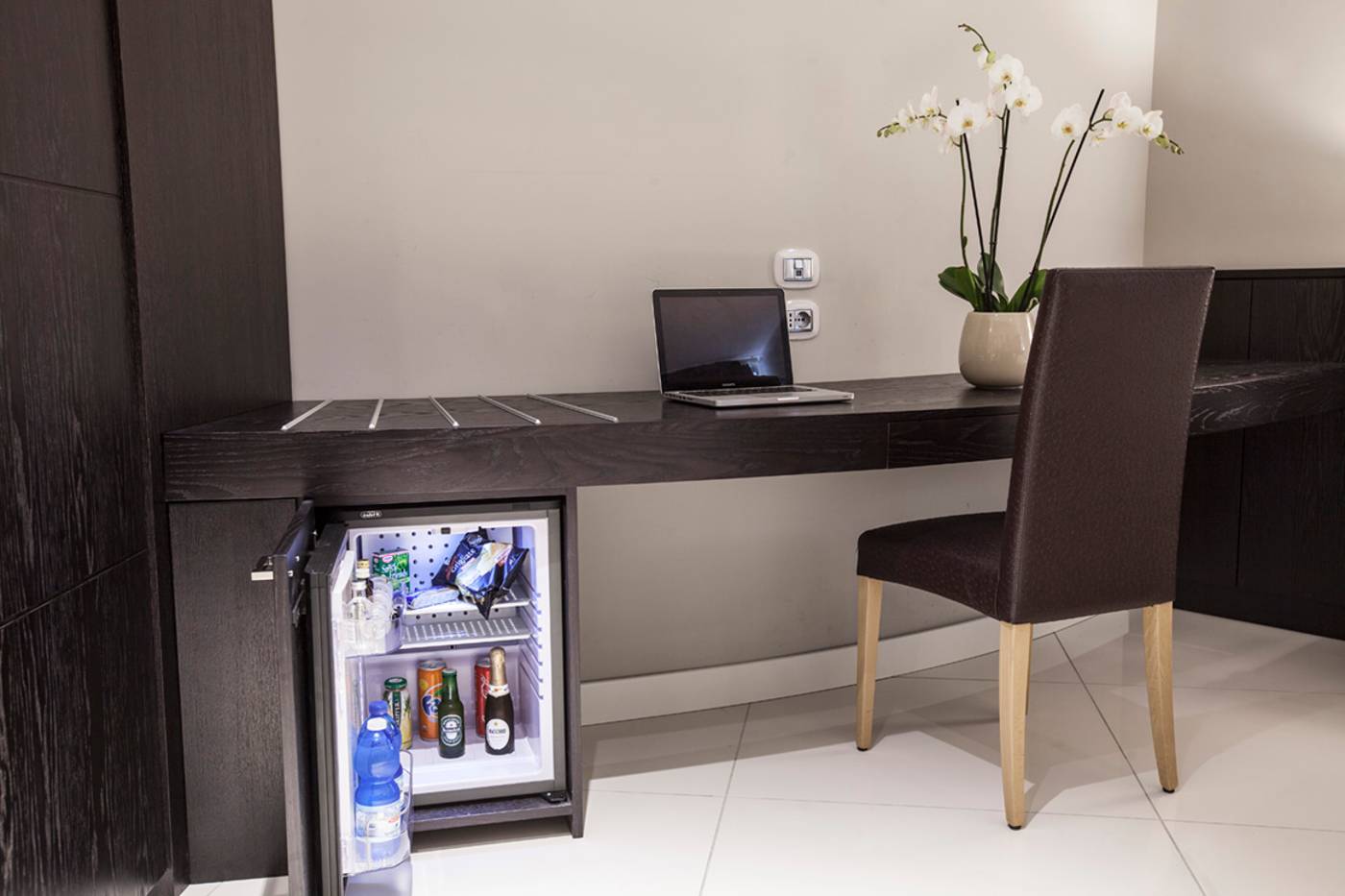 Marconi Hotel-Italy-RENDE-Room-8