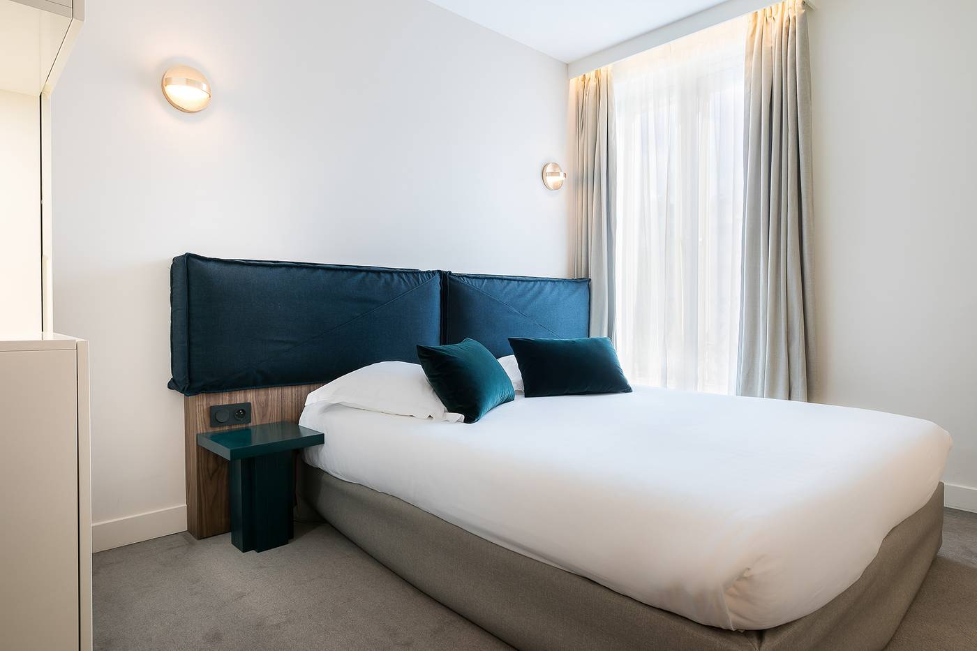 Le-Friedland-Room-27