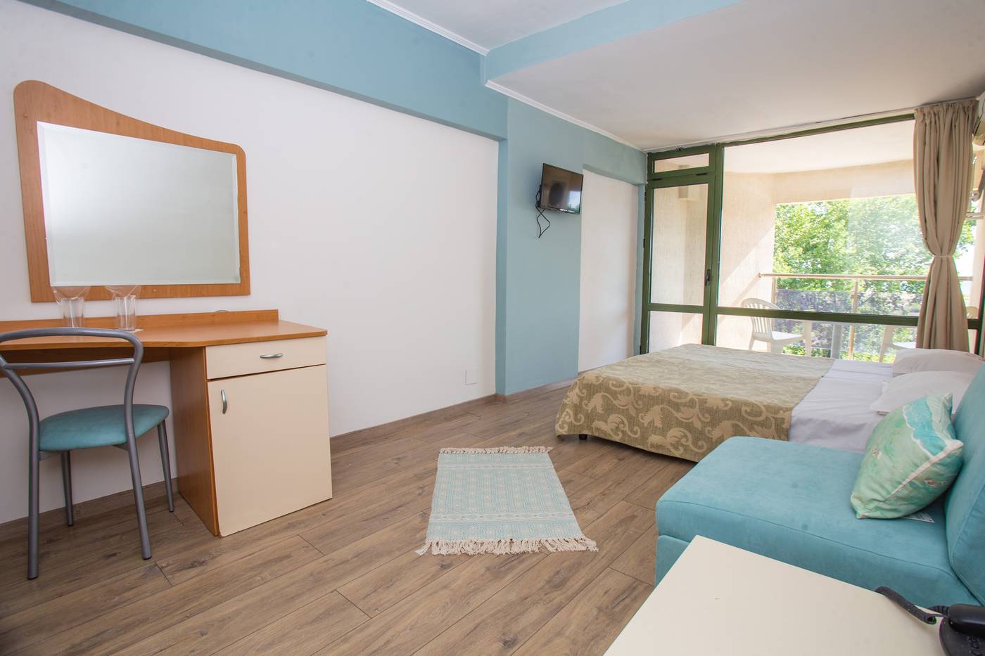 Amfibia-Beach-Complex-Room-36