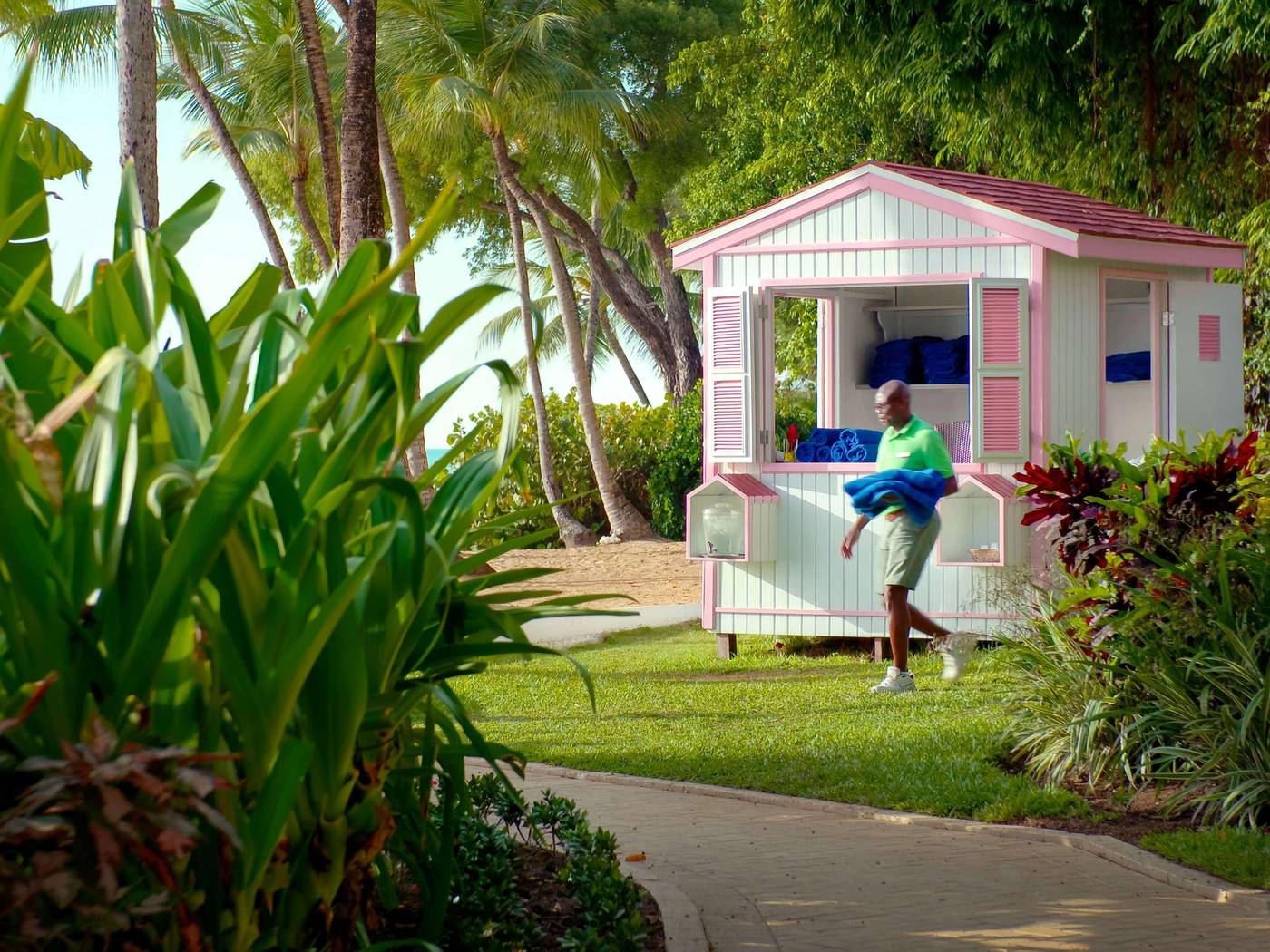 The-Fairmont-Royal-Pavilion-Sports-and-Entertainment-62