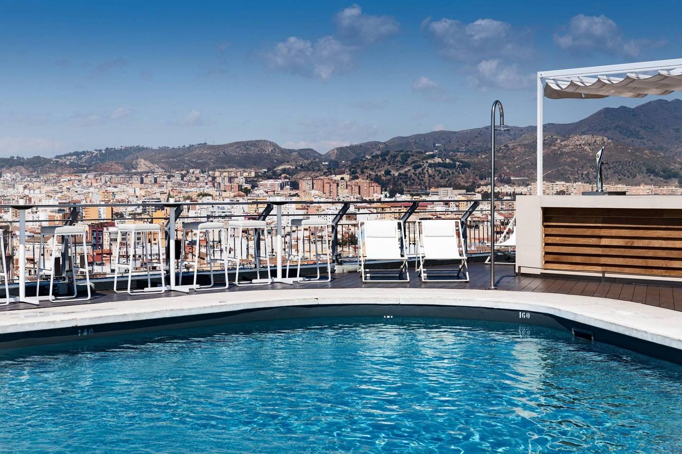 AC-Malaga-Palacio-Pool-5