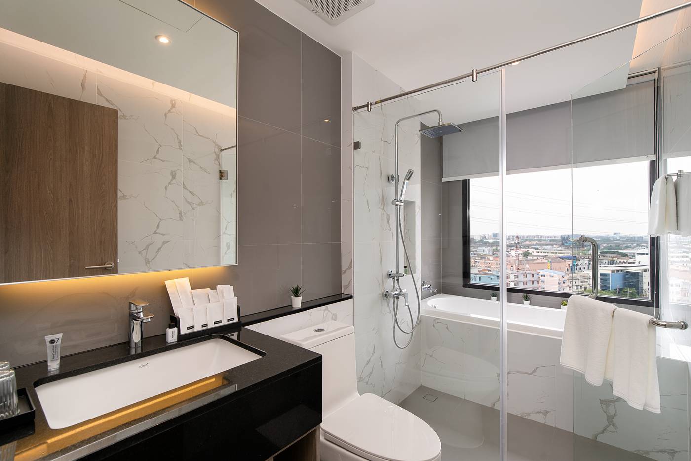 Thaya Hotel Bangkok-Thailand-Suan Luang,-Room-7