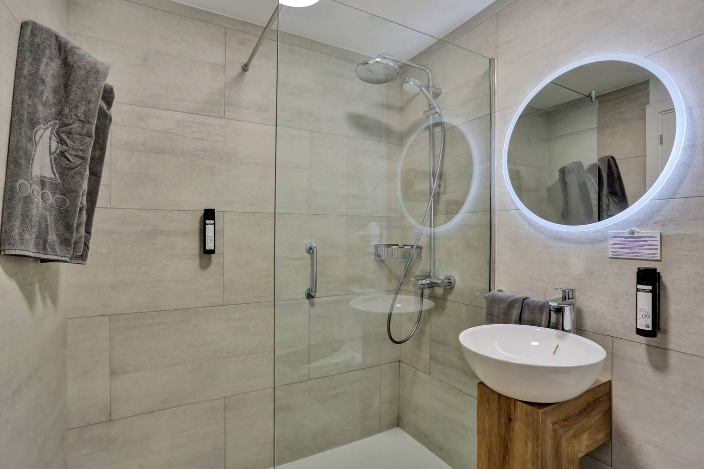 Apartamentos-Atalaya-de-Jand-a-by-LIVVO-Room-25