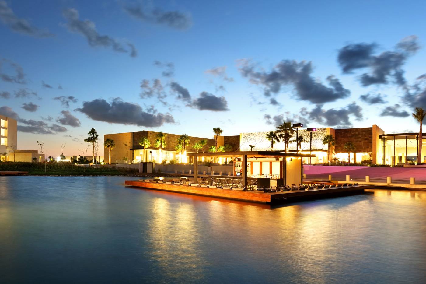 Grand-Palladium-Costa-Mujeres-Resort---Spa-Terrace-19